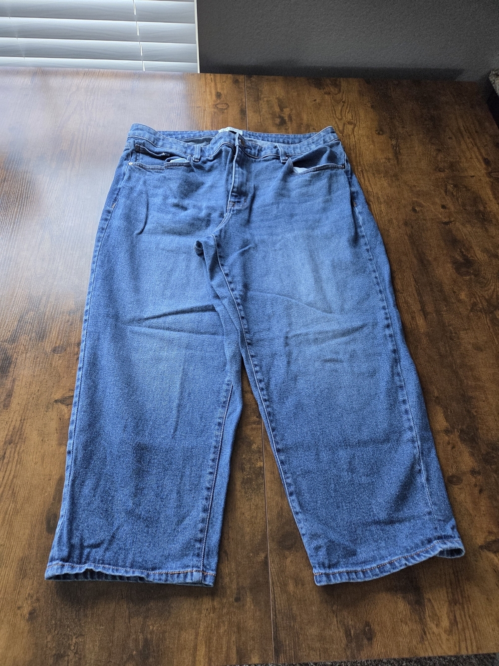 Lane Bryant Womens Mid Rise Boyfriend Fit Capri Jeans Medium Wash Size 18